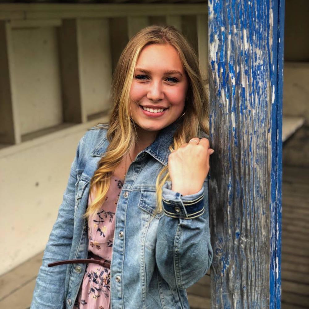 Meet your Posher, Madison